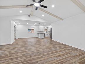 7615 Braesdale Lane, Houston TX 77071