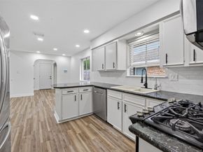 7615 Braesdale Lane, Houston TX 77071