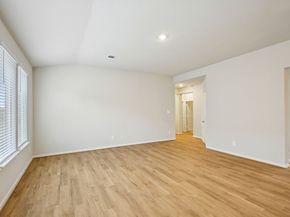 29006 Farmhouse Estates Drive, Waller TX 77484