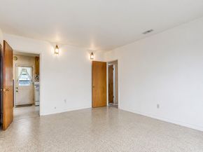 6730 Lodge Street, Houston TX 77092