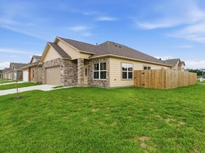 2827 Pine Estate Lane, Houston TX 77014