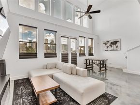 2323 Polk Street 305, Houston TX 77003