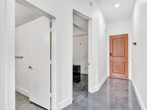 2323 Polk Street 305, Houston TX 77003