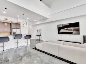 2323 Polk Street 305, Houston TX 77003