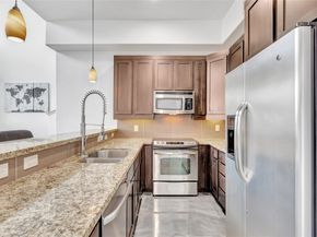 2323 Polk Street 305, Houston TX 77003