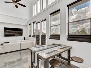 2323 Polk Street 305, Houston TX 77003