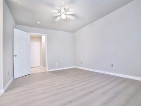 10119 Valley Club Drive, Houston TX 77078