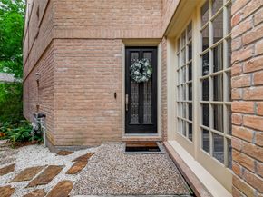 201 Vanderpool Lane 137, Houston TX 77024