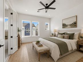 8906 Sunshine Laverne Lane, Houston TX 77080