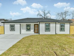 5527 Lakefield Drive, Houston TX 77033