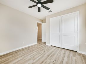 5527 Lakefield Drive, Houston TX 77033