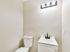 5527 Lakefield Drive, Houston TX 77033