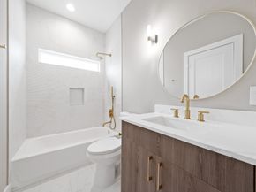 2221 Marnel Road B, Houston TX 77055