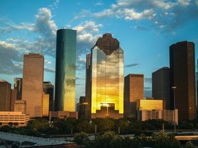 2221 Marnel Road B, Houston TX 77055