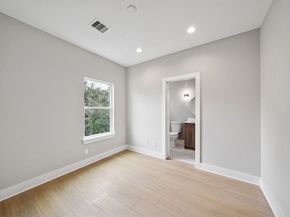 2221 Marnel Road B, Houston TX 77055