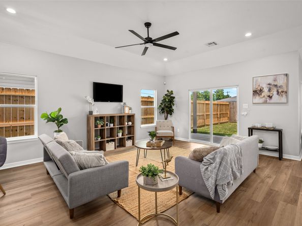 14307 Laredo Street, Houston TX 77015