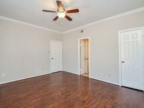 2255 Braeswood Park Drive 168, Houston TX 77030