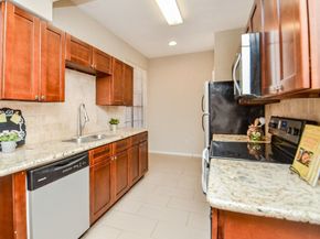 2255 Braeswood Park Drive 168, Houston TX 77030