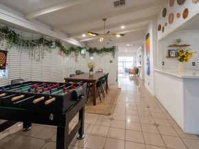 7916 Glenview Drive, Houston TX 77061