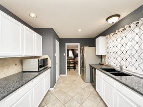 7902 Belterraza Court, Houston TX 77083