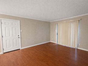 12905 Woodforest Boulevard 305, Houston TX 77015