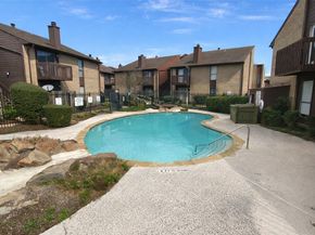 12905 Woodforest Boulevard 305, Houston TX 77015