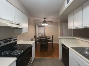 12905 Woodforest Boulevard 305, Houston TX 77015