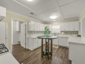 8622 Easthaven Boulevard, Houston TX 77075