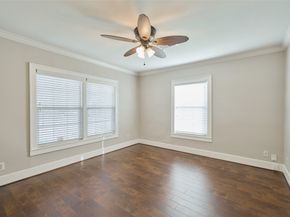 726 E 26th Street, Houston TX 77009