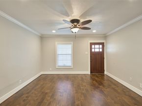 726 E 26th Street, Houston TX 77009