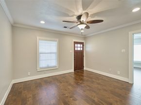 726 E 26th Street, Houston TX 77009