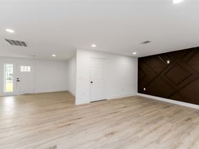 9226 Grady Street, Houston TX 77016