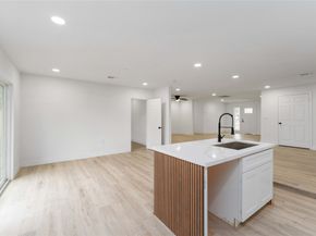 9226 Grady Street, Houston TX 77016