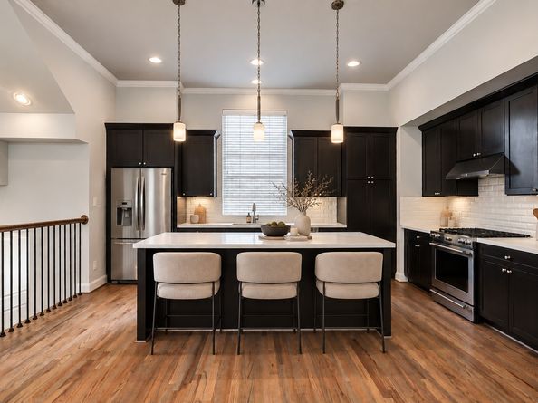 1040 W 26 Street B, Houston TX 77008