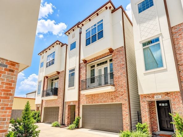 1040 W 26 Street B, Houston, TX 77008 - For Sale
