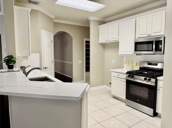 90 Country Gate, Conroe TX 77384
