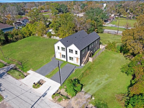 857 Fortune Street AB, Houston TX 77088