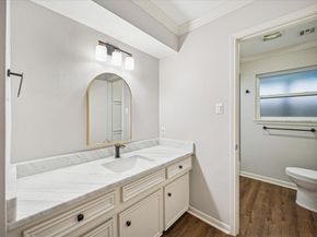 10818 Olympia Drive, Houston TX 77042