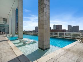 1409 Post Oak Boulevard 1903, Houston TX 77056