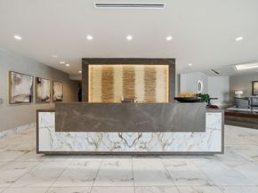 1409 Post Oak Boulevard 1903, Houston TX 77056