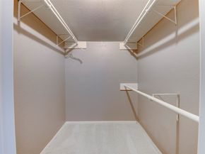 1920 Augusta Drive 19, Houston TX 77057