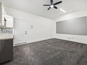 1316 W Dallas Street, Houston TX 77019