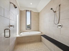 1316 W Dallas Street, Houston TX 77019