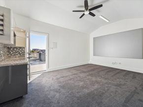 1316 W Dallas Street, Houston TX 77019