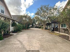 1324 Dennis Street, Houston TX 77004