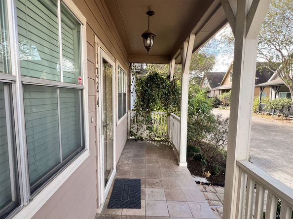 1324 Dennis Street, Houston TX 77004
