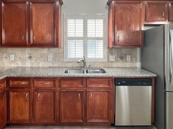 1324 Dennis Street, Houston TX 77004