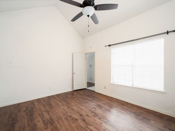 2300 Old Spanish Trail 2063, Houston TX 77054