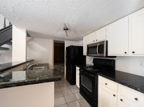 2300 Old Spanish Trail 2063, Houston TX 77054