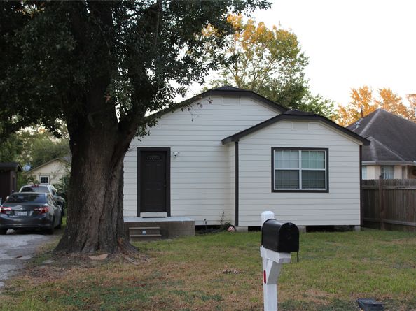 8019 Botany Lane, Houston TX 77075